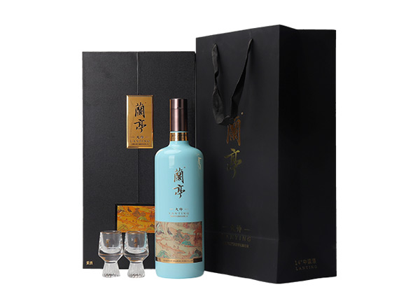 常州会稽山黄酒回收兰亭大师三十年陈酿1L礼盒装绍兴黄酒